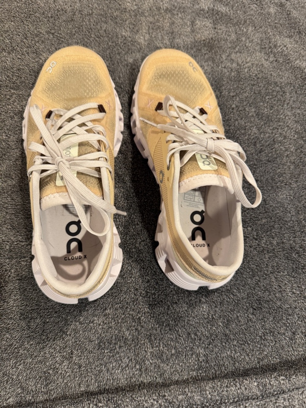 On Running Cloud X Women's Athletic Shoes - Beige/White